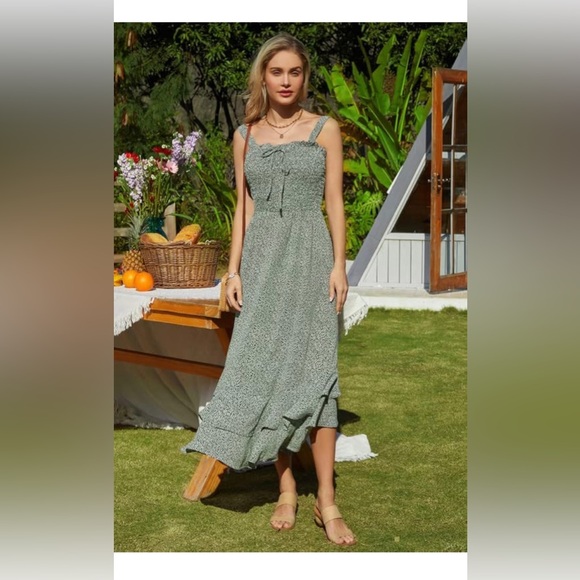 NWT Grace Karin Green Maxi Dress | Size M - Picture 3 of 3